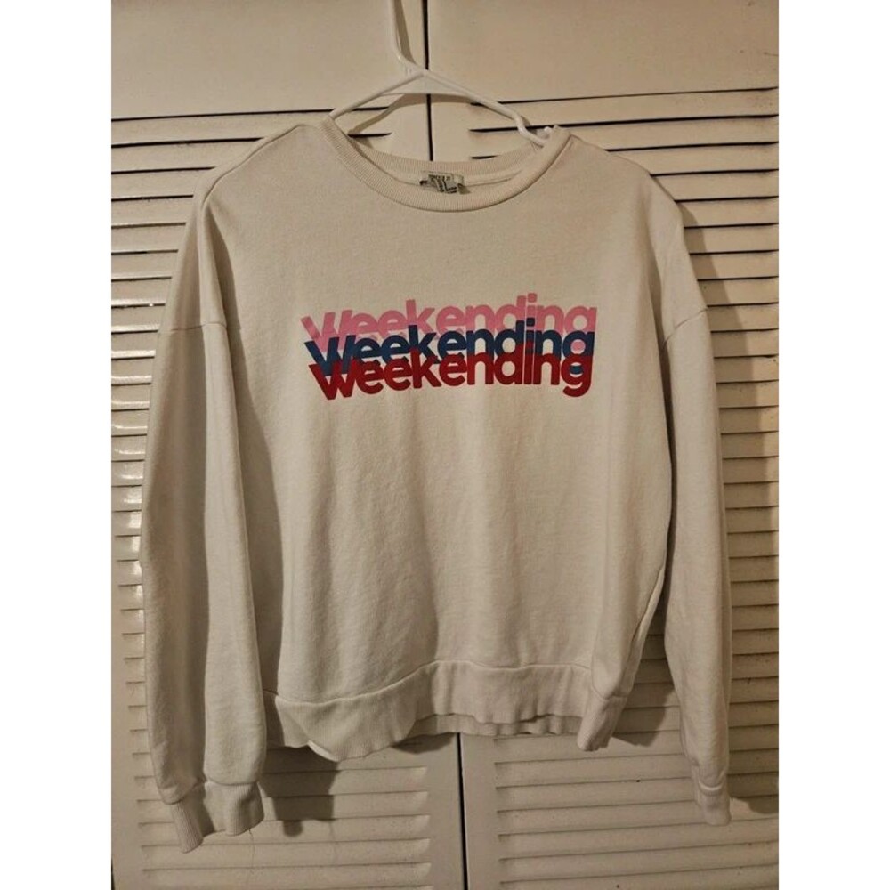 Forever 21 Women's Small White Sweatshirt